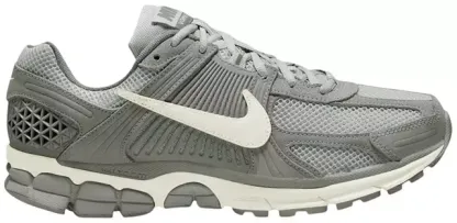 Nikhjgke Zoom Vomero 5