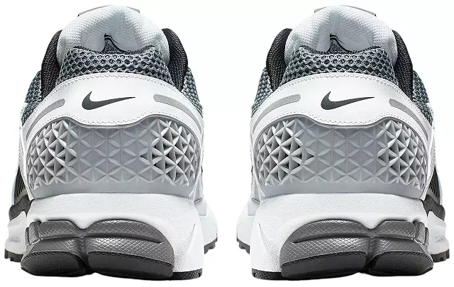 Nikhjgke Zoom Vomero 5