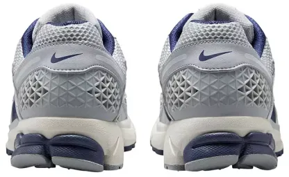 Nikhjgke Zoom Vomero 5