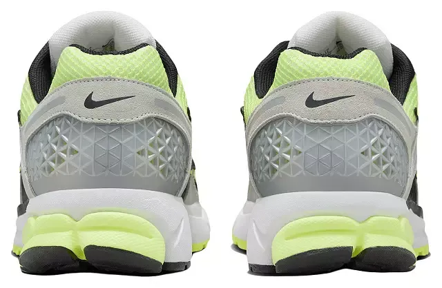 Nikhjgke Zoom Vomero 5