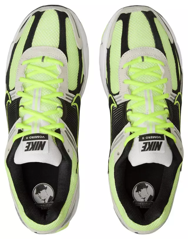 Nikhjgke Zoom Vomero 5