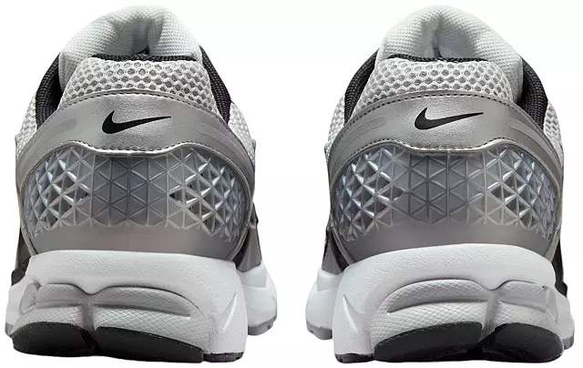 Nikhjgke Zoom Vomero 5