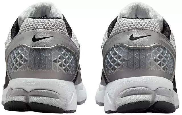 Nikhjgke Zoom Vomero 5