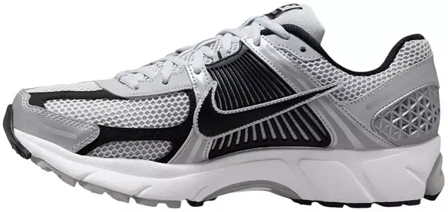 Nikhjgke Zoom Vomero 5