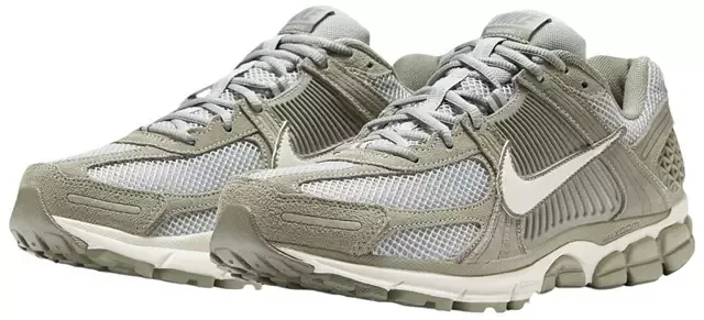 Nikhjgke Zoom Vomero 5