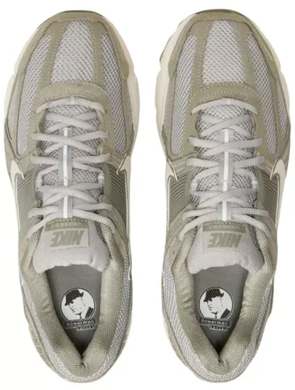 Nikhjgke Zoom Vomero 5