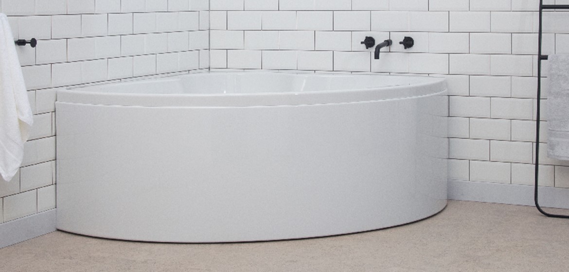 Monarch 1300x1300 Carronite Corner Bath