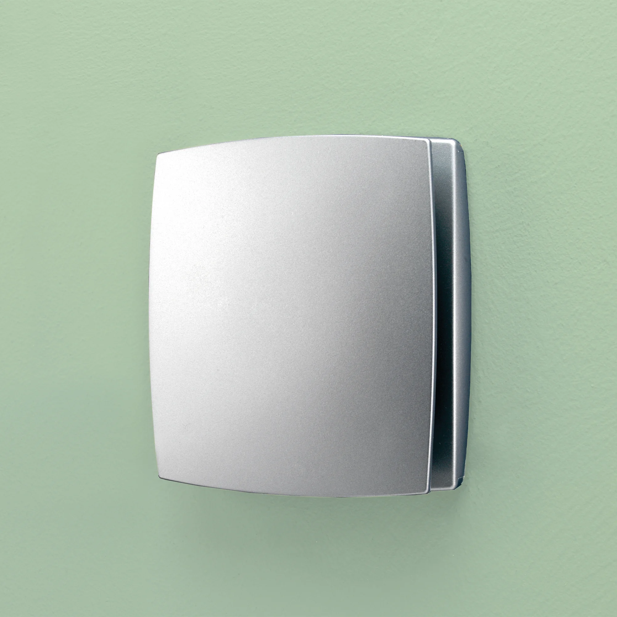 Breeze TH Fan, Matt Silver