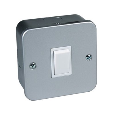 Metal Clad Switch 1 Gang 2 Way