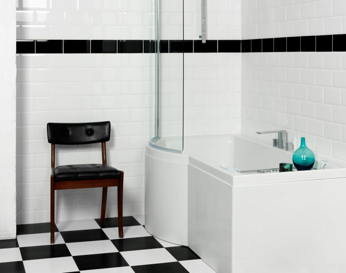 Carron Urban Sbath 1500 Right Hand P-Shaped Bath
