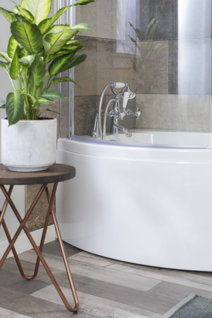 Carron Aspect Sbath 1700 Right Hand P-Shaped Bath