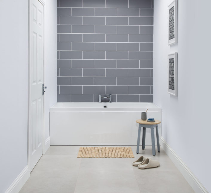 Carron Profile 1650 x 700mm Double Ended Rectangular Carronite Bath
