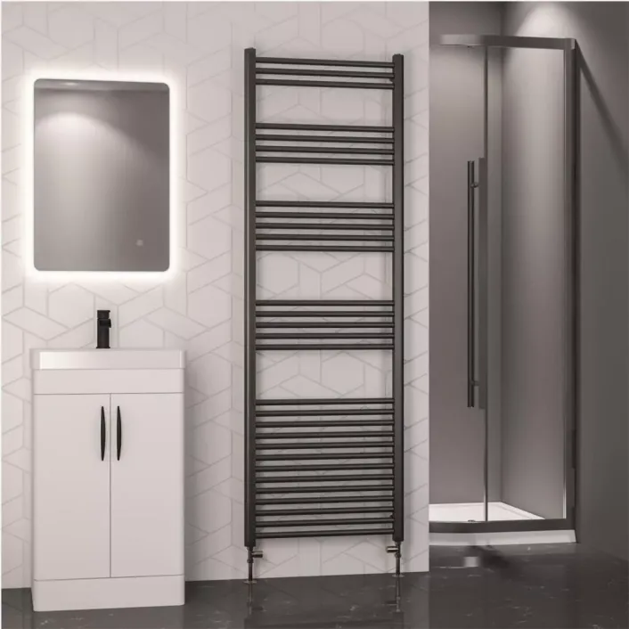 Eastbrook Wendover Straight Multirail 1800 x 600 Brushed Gunmetal