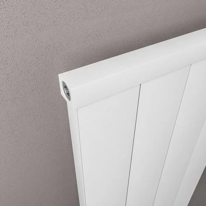 Eastbrook Kingswood Slimline 600 x 410 Aluminium Radiator Matt White
