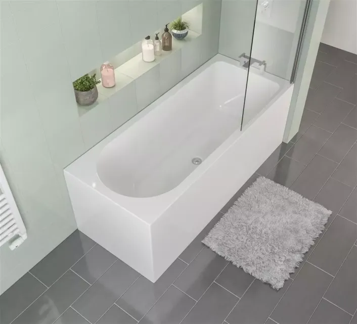 Eastbrook Biscay 1700 x 700 x 440mm Right Hand (RH) Straight Rectangular 5mm Shower Bath - White
