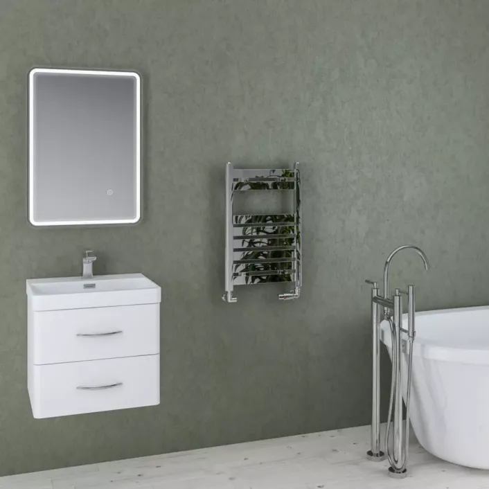 Eastbrook Staverton 600x400 Chrome
