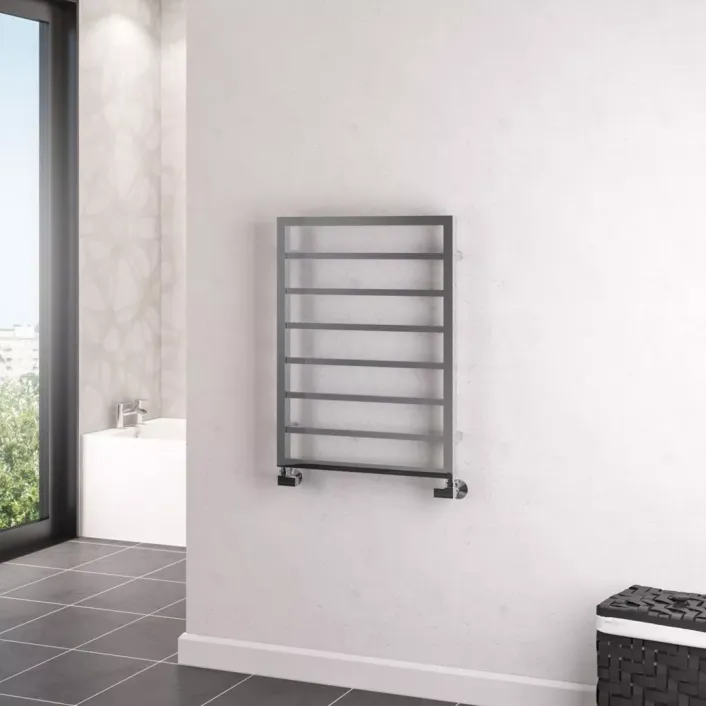 Eastbrook Ryton 800 x 600mm. Towel Rail Chrome