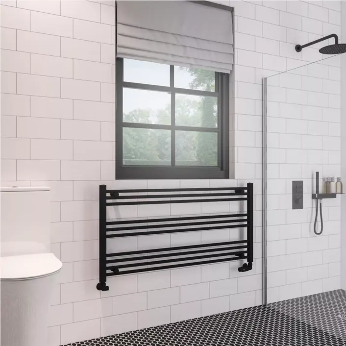 Eastbrook Wingrave 600 x 1200 Straight Multirail Matt Black