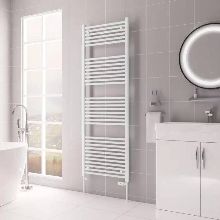 Eastbrook Biava Multirail HV Straight 1720 x 600mm Gloss White