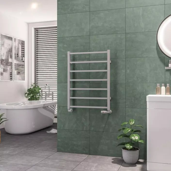 Eastbrook Tuscan Square Towel Rail 800 x 600 Matt Grey