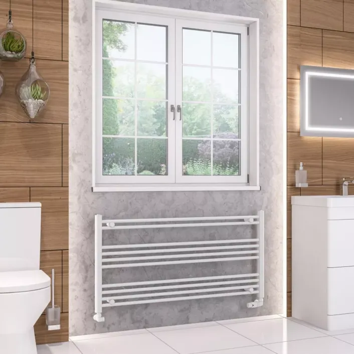 Eastbrook Wendover Straight Multirail 600 x 1200 Gloss White