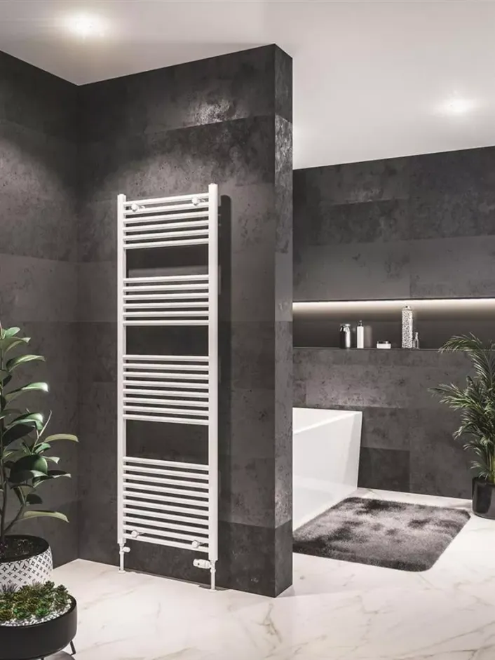 Eastbrook Westward 1800 x 600 Straight Multirail Gloss White