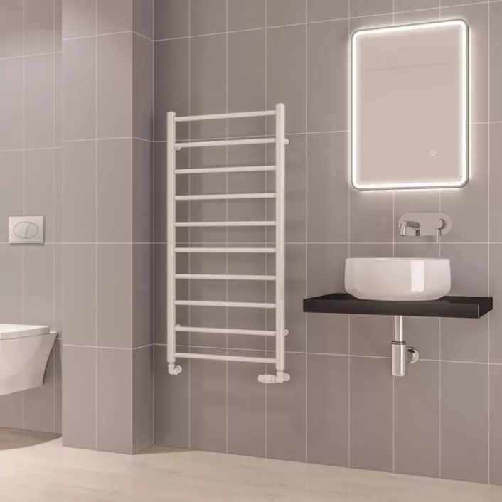 Eastbrook Tuscan Round 1200 x 600 Towel Rail Gloss White