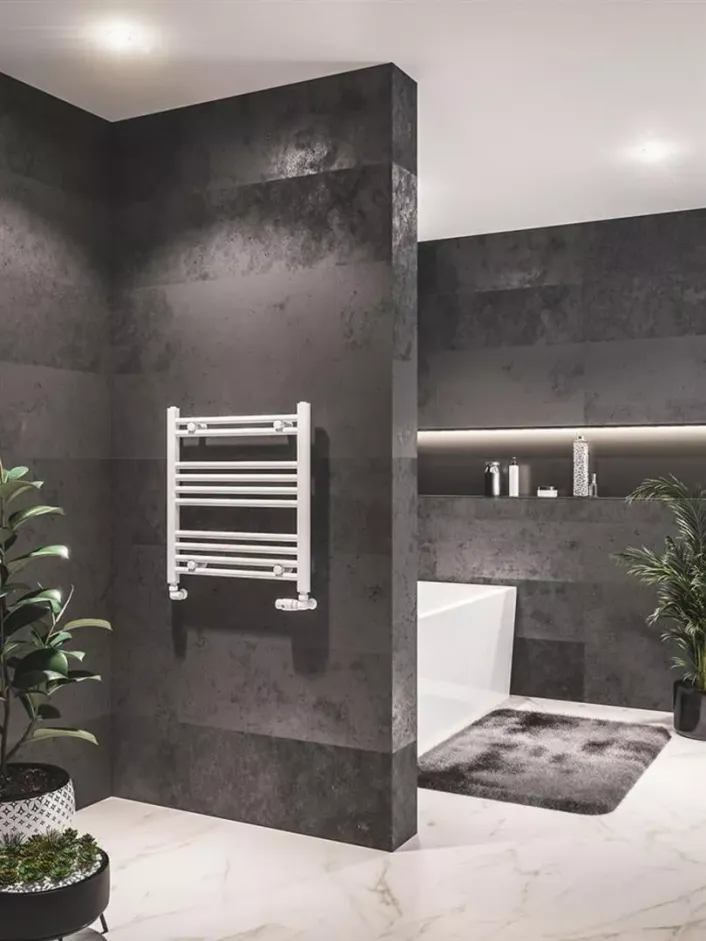 Eastbrook Westward 600 x 600 Straight Multirail Gloss White