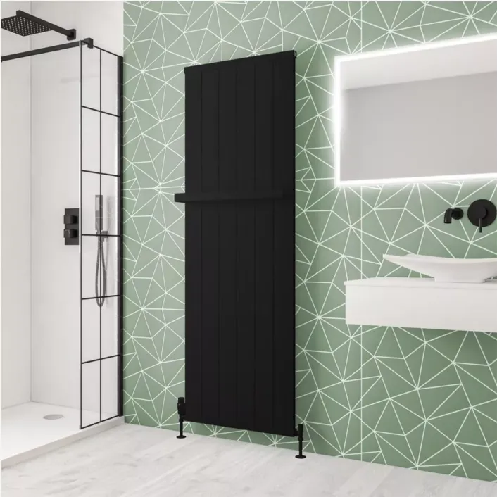 Eastbrook Kingswood Slimline 1800 x 610 Aluminium Radiator Matt Black