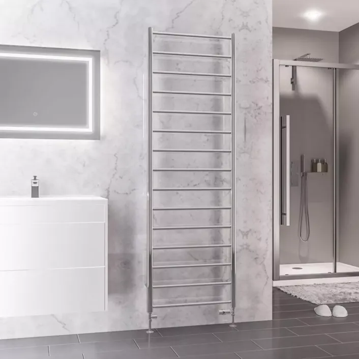 Eastbrook Tuscan Round 1800 x 600 Towel Rail Chrome