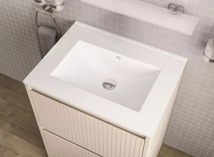 Eastbrook Universal 500 Square Ceramic Basin No Tap Holes