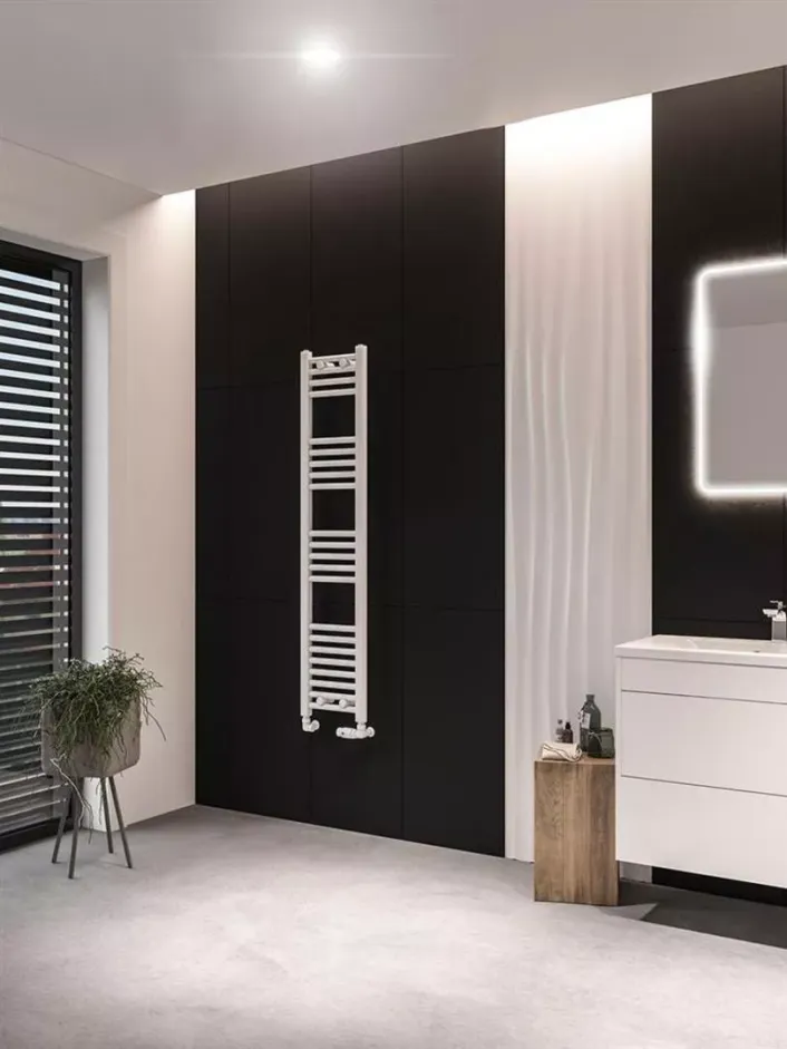 Eastbrook Wingrave 1400 x 300 Straight Multirail Matt White