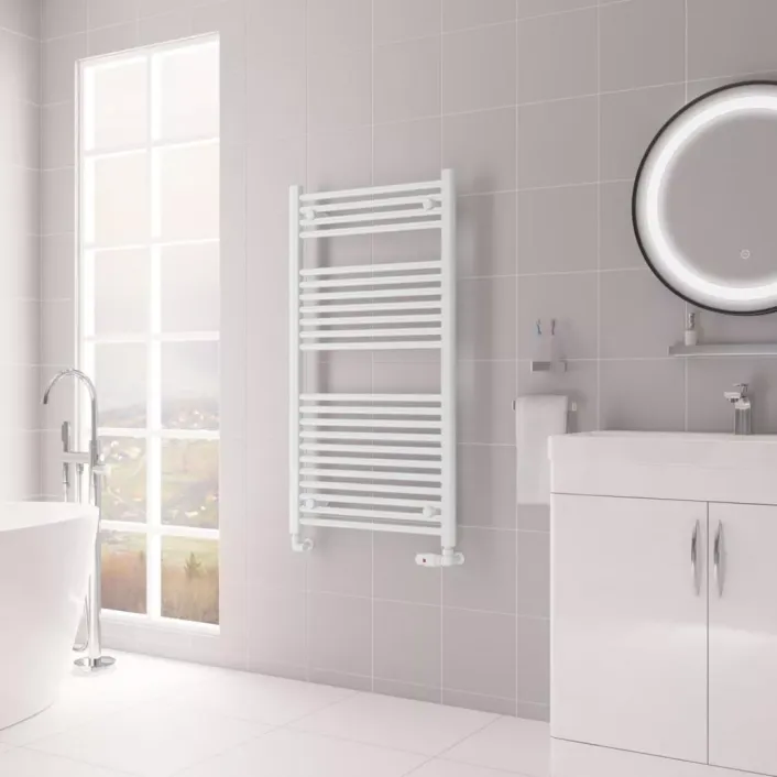 Eastbrook Biava Multirail HV Straight 1118 x 600mm Gloss White