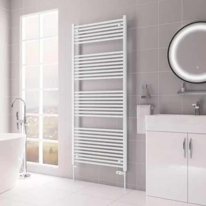 Eastbrook Biava Multirail HV Straight 1720 x 750mm Gloss White