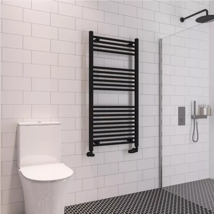 Eastbrook Wingrave 1200 x 600 Straight Multirail Matt Black
