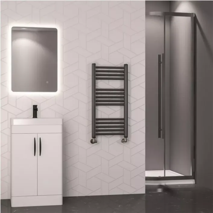 Eastbrook Wendover Straight Multirail 800 x 400 Brushed Gunmetal