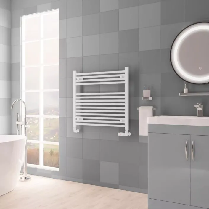 Eastbrook Biava Multirail HV Straight 688 x 750mm Matt White