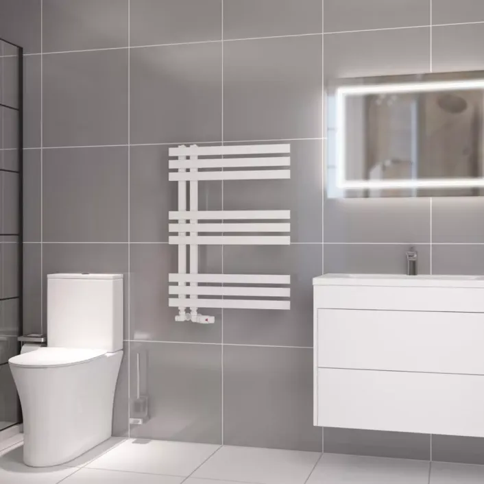 Eastbrook Hurley 800 x 600 Towel Rail Matt White