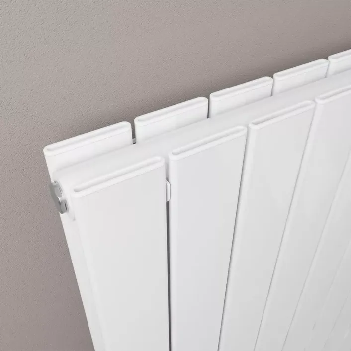 Eastbrook Addington Aluminium 600 x 366 Radiator Type20 Gloss White