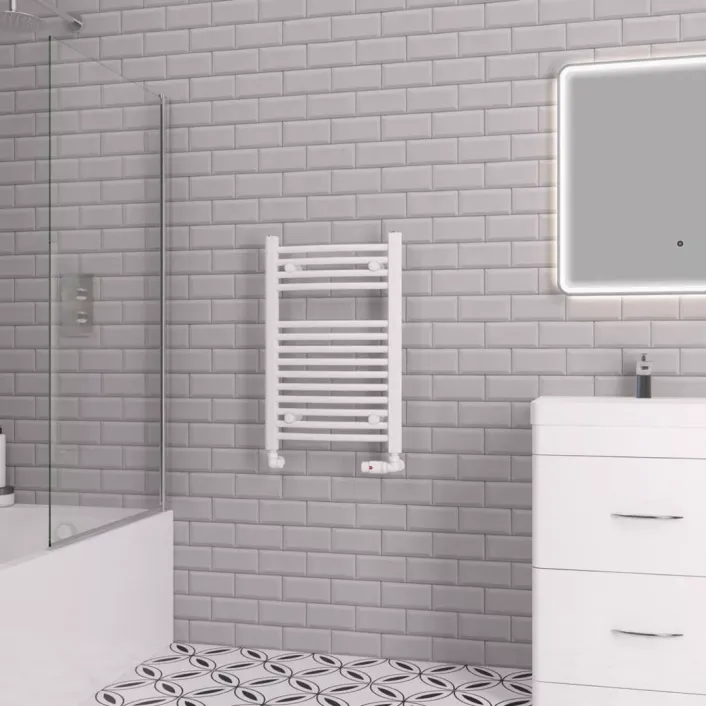 Eastbrook Curved Biava Multirail 688 x 450 Gloss White