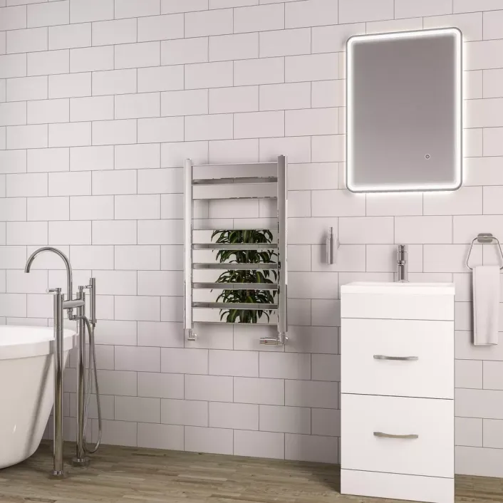 Eastbrook Santero 800 x 500mm Towel Rail Chrome