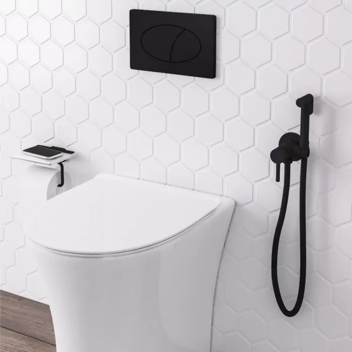 Eastbrook Round Douche Pack - Black