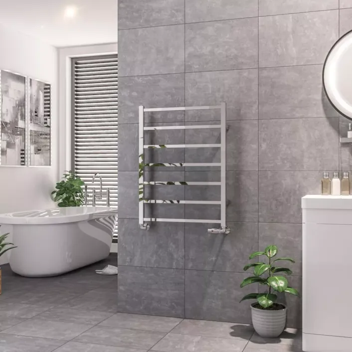 Eastbrook Tuscan Square Towel Rail 800 x 600 Chrome