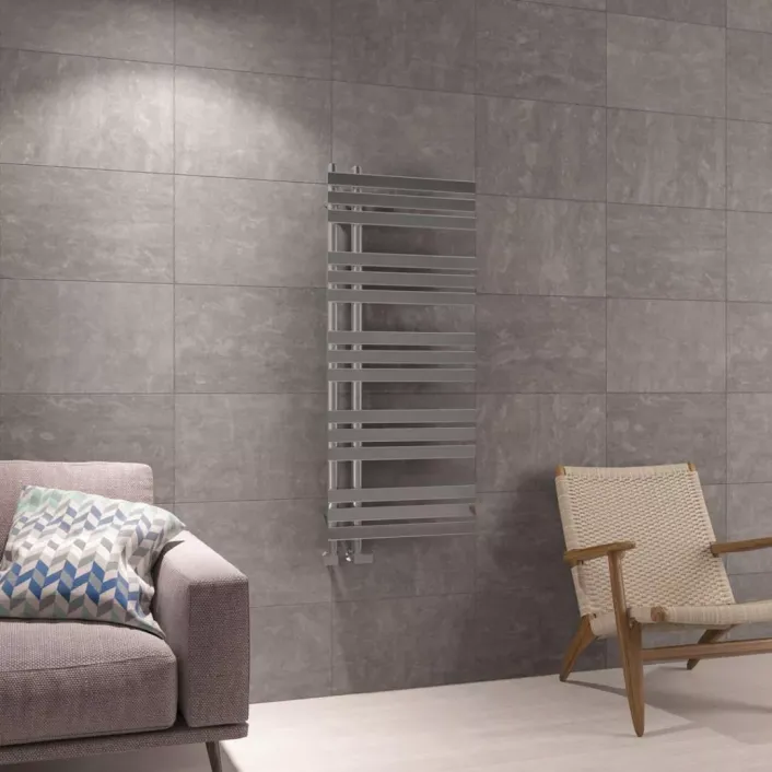 Eastbrook New Leonardo 1200 x 500 Chrome