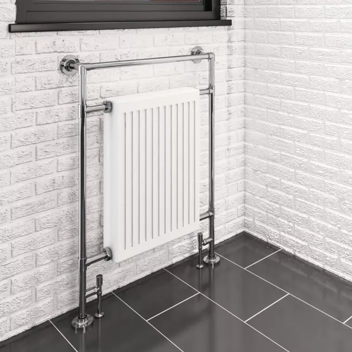 Eastbrook Twyver 952 x 684 Chrome