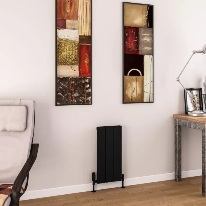 Eastbrook Charlton 600 x 280 Aluminium Radiator Matt Black