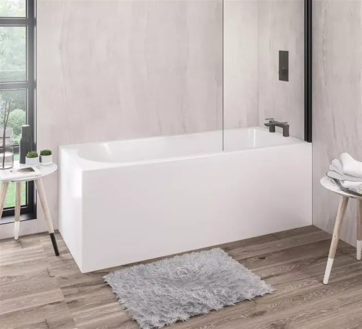 Eastbrook Biscay 1700 x 700 x 440mm Right Hand (RH) Straight Rectangular 5mm Shower Bath - White