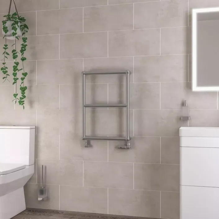 Eastbrook Stour 690 x 500 Chrome