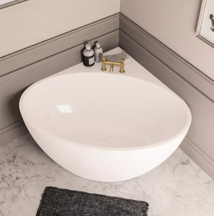 Eastbrook Whitchurch Corner Bath 1270x1270x580mm (440mm Depth) - White