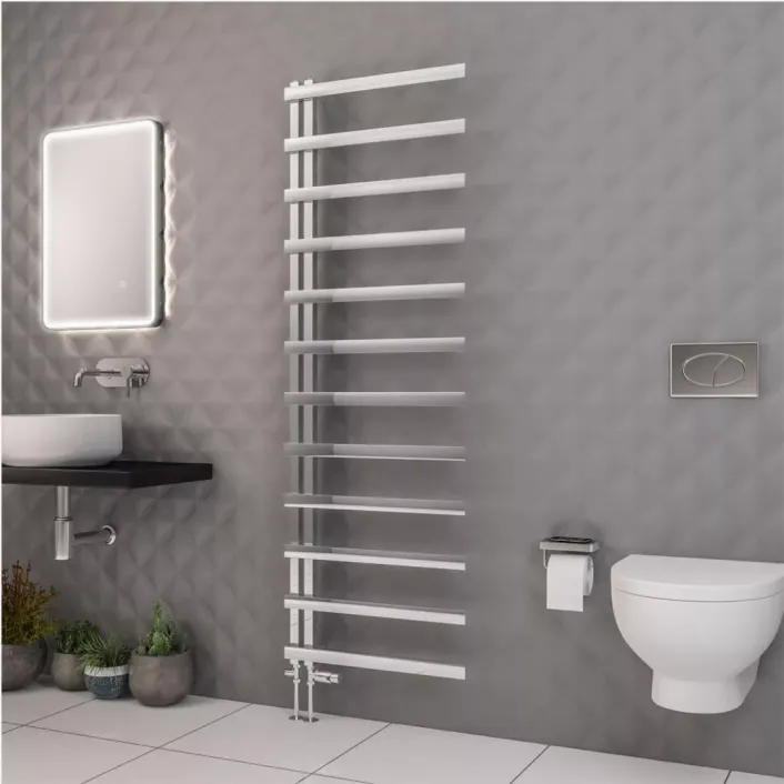 Eastbrook Platani 1800 x 600mm Towel Rail Chrome